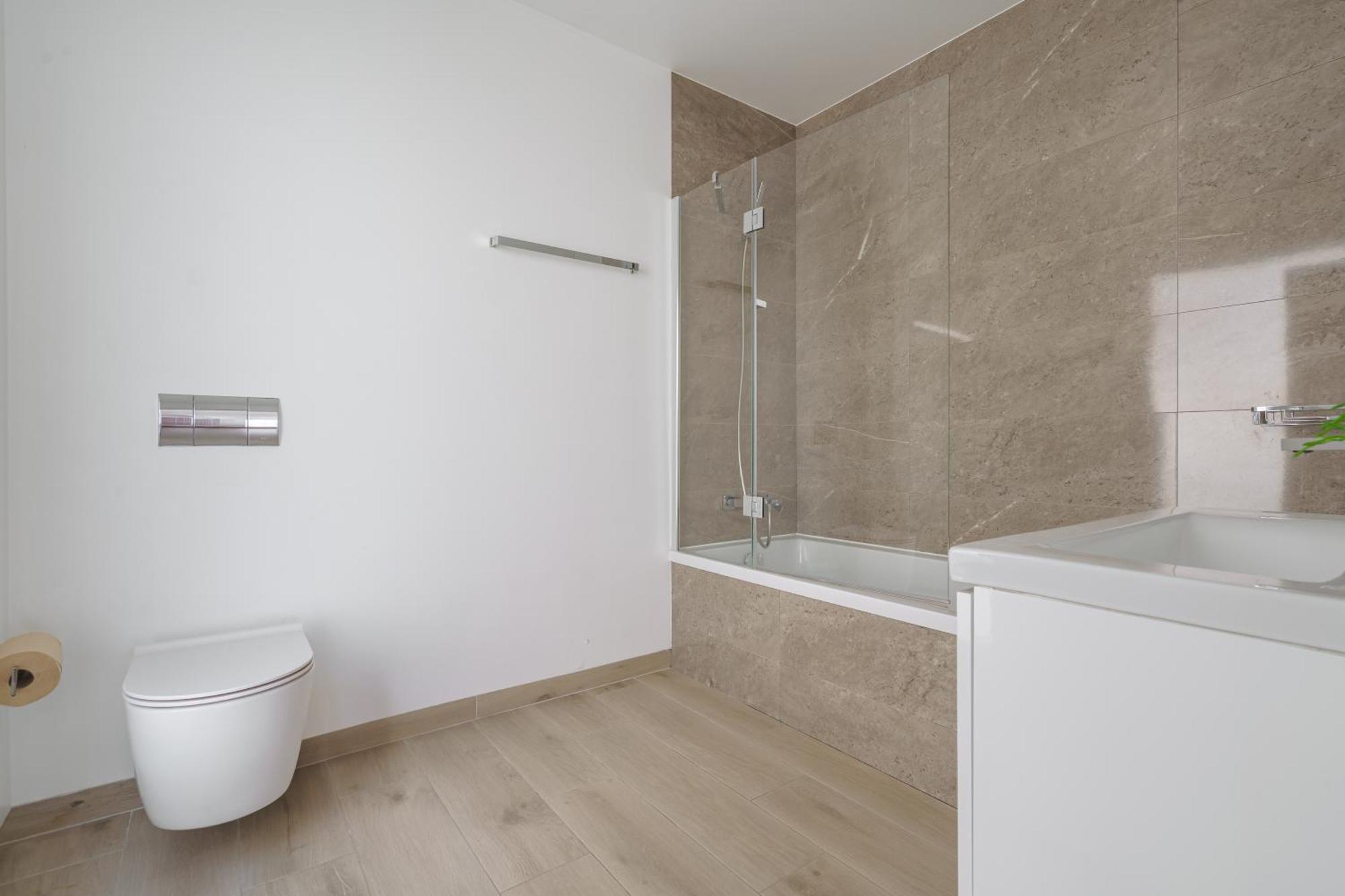 Beach Villa With Ocean View Луриня Екстериор снимка